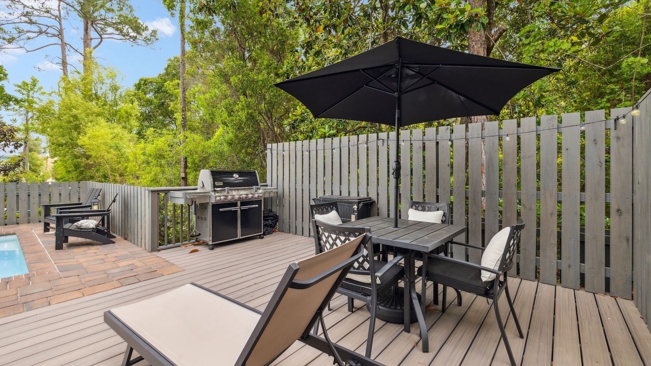 Photo of Outdoor in Gulfview Heights