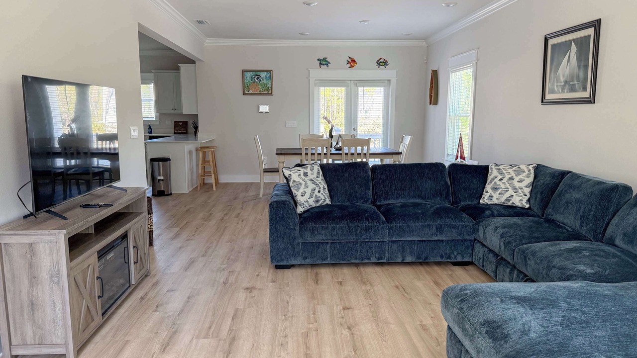 Photo of Livingroom in Panacea