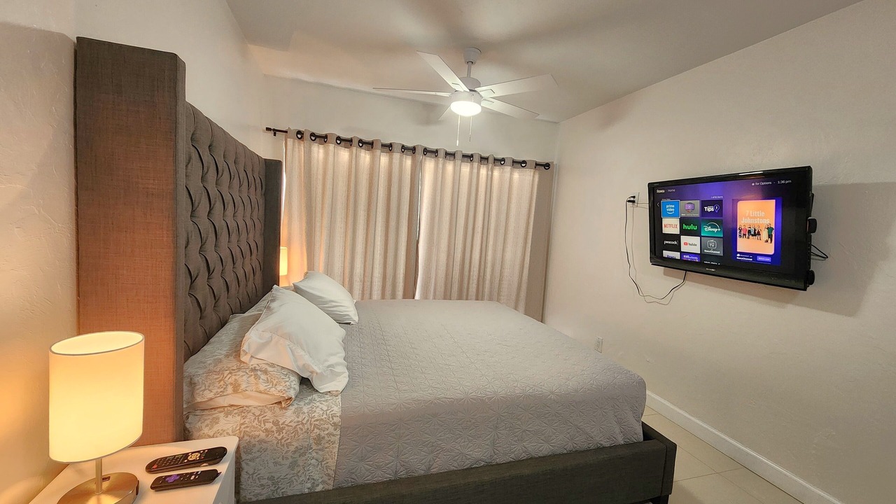 Photo of Bedroom in Golden Gate