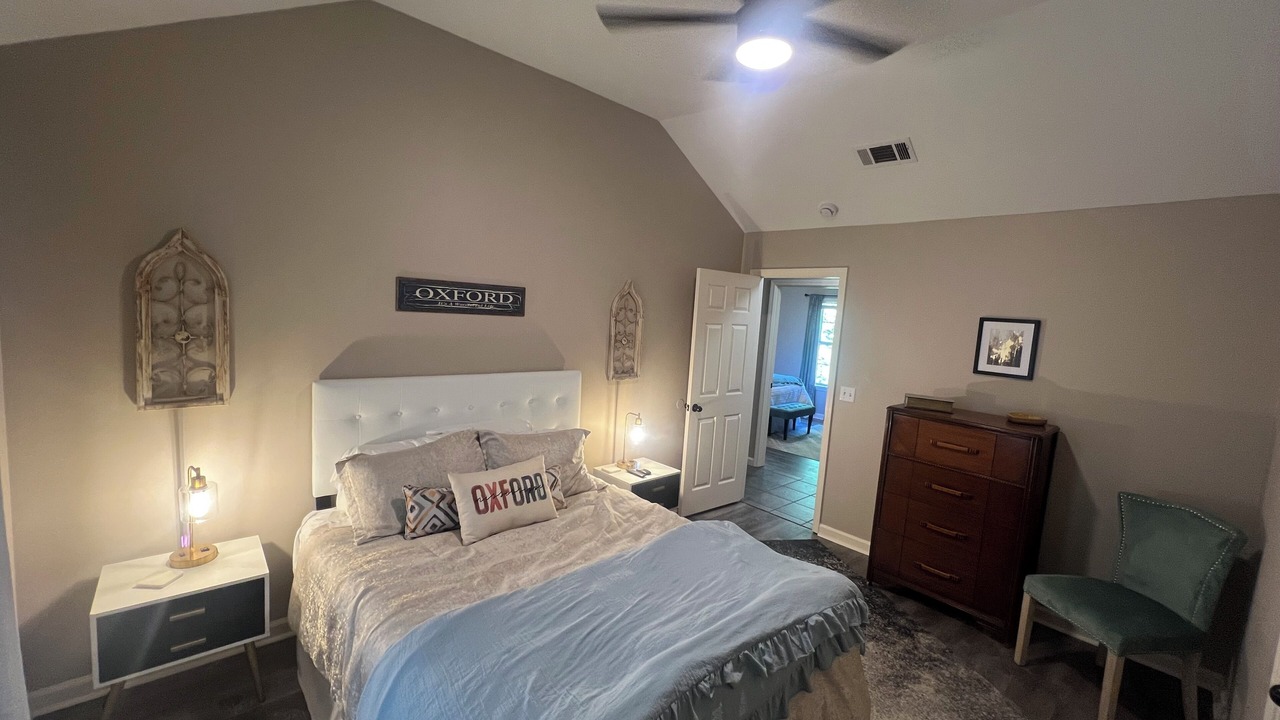 Photo of Bedroom in Oxford
