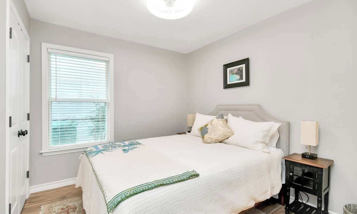 Photo of Bedroom in North Shore