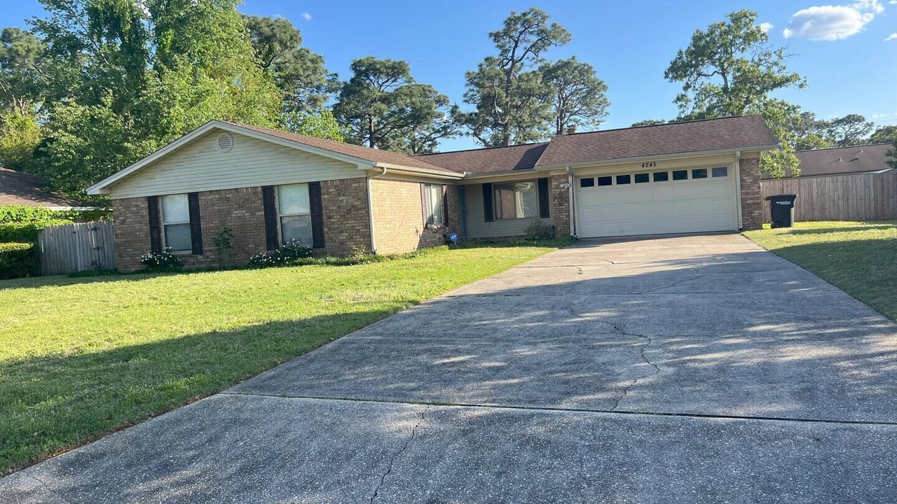 Photo of Outdoor in Northeast Pensacola