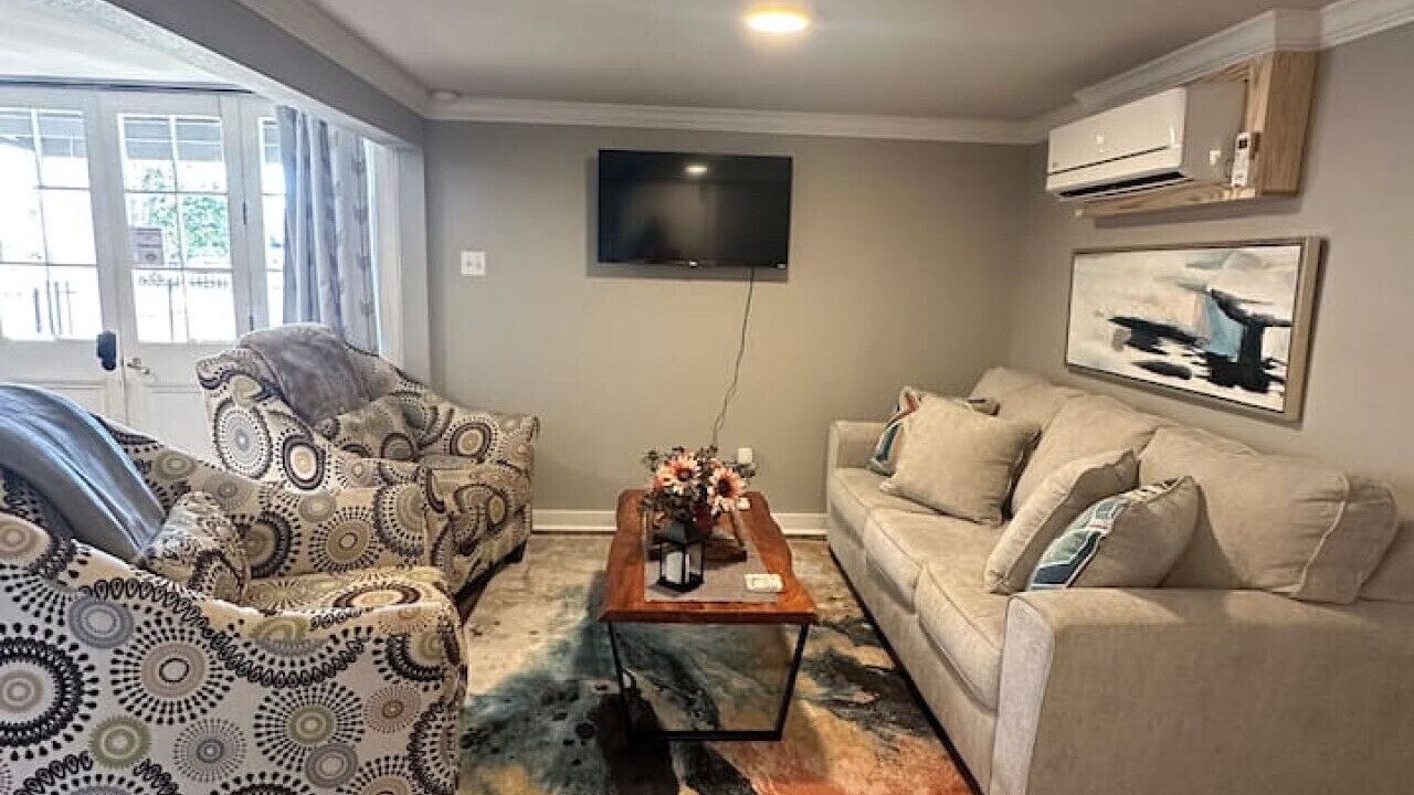 Photo of Livingroom in East Natchitoches