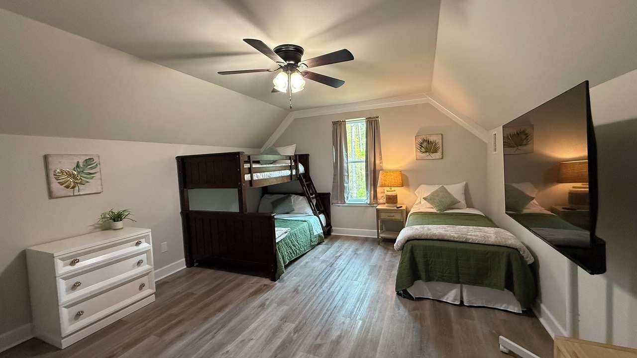 Photo of Bedroom in Santa Rosa Beach