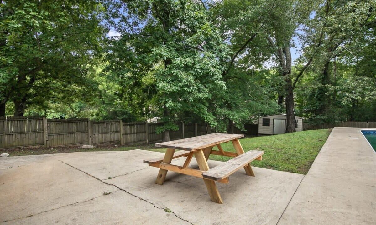Photo of Others in Forestdale