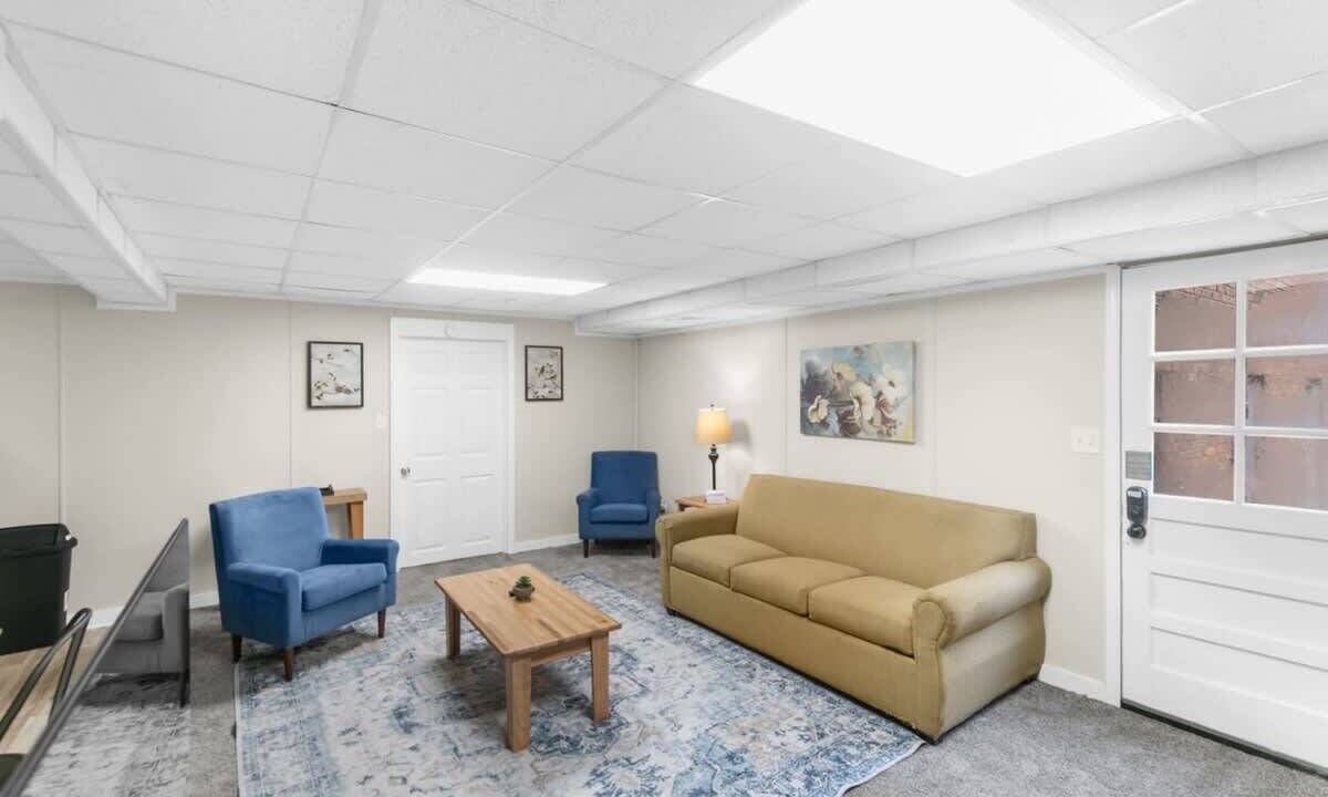 Photo of Bedroom in Forestdale