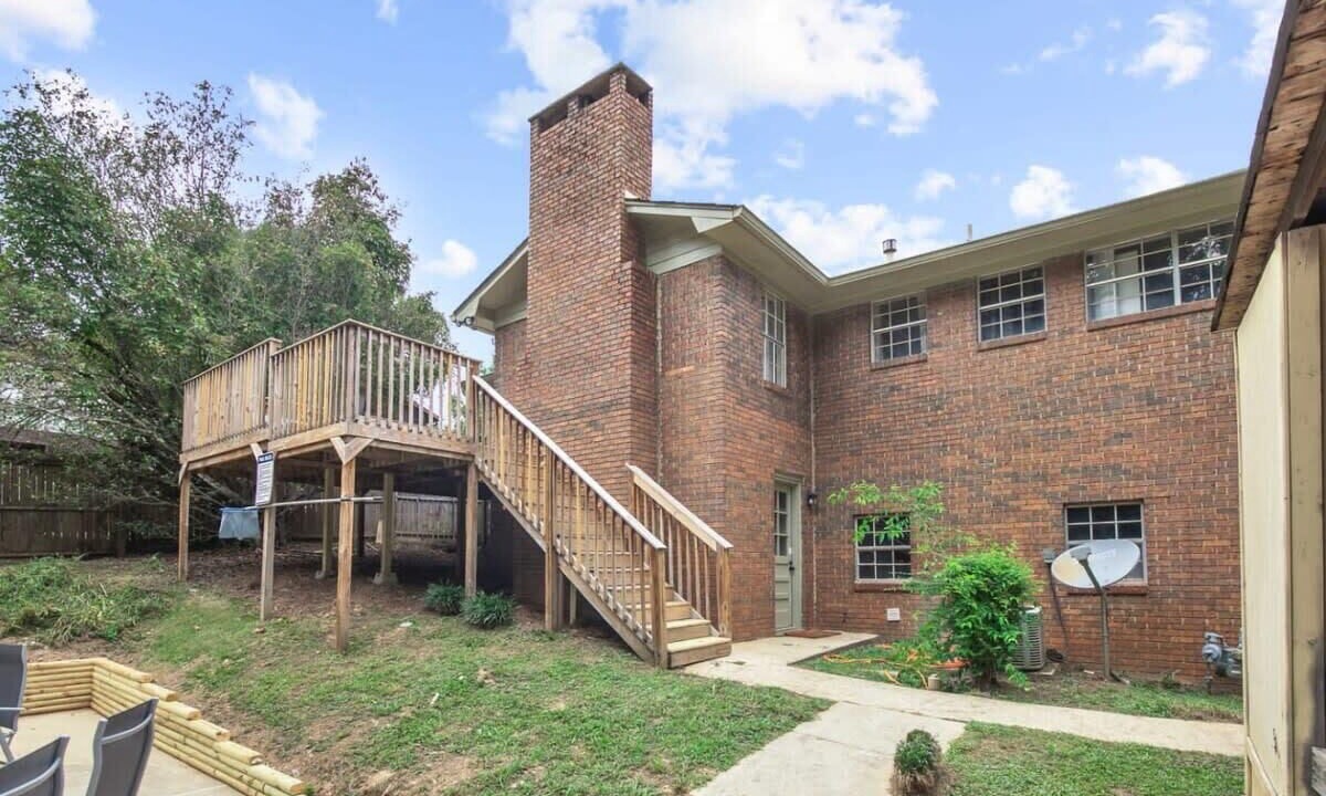 Photo of Outdoor in Forestdale