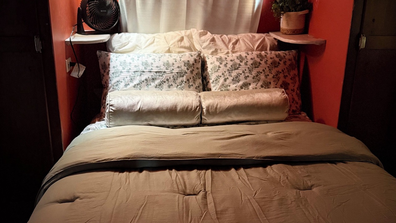 Photo of Bedroom in Foley