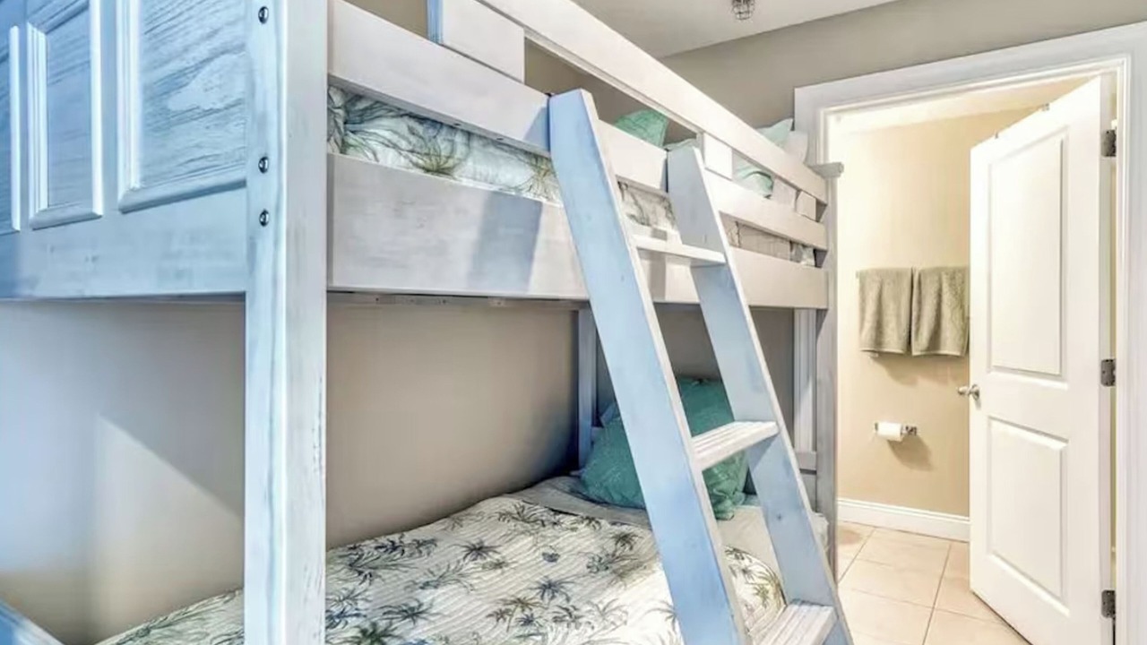 Photo of Bedroom in Summer Breeze