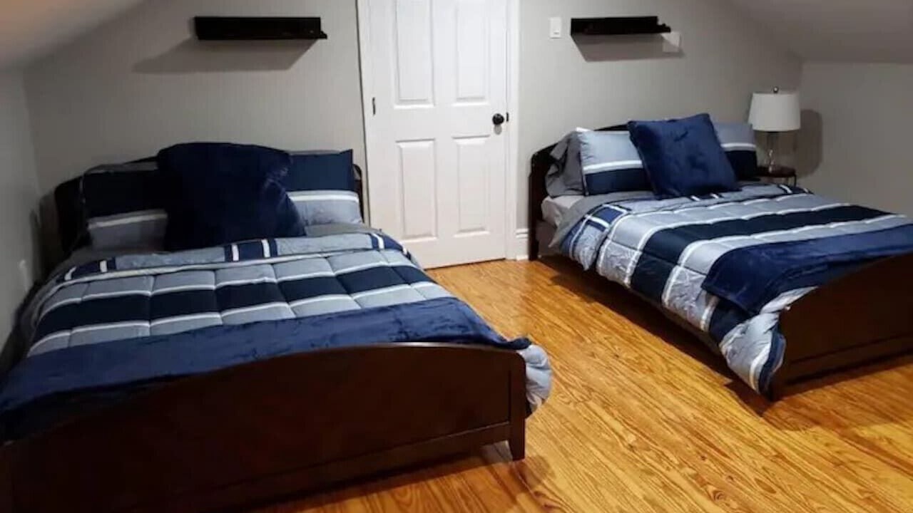 Photo of Bedroom in Algiers Point
