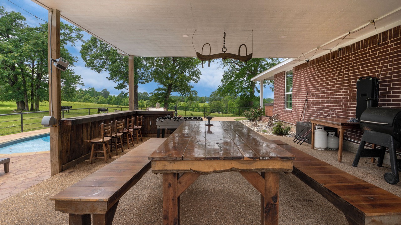 Photo of Outdoor in Gilmer