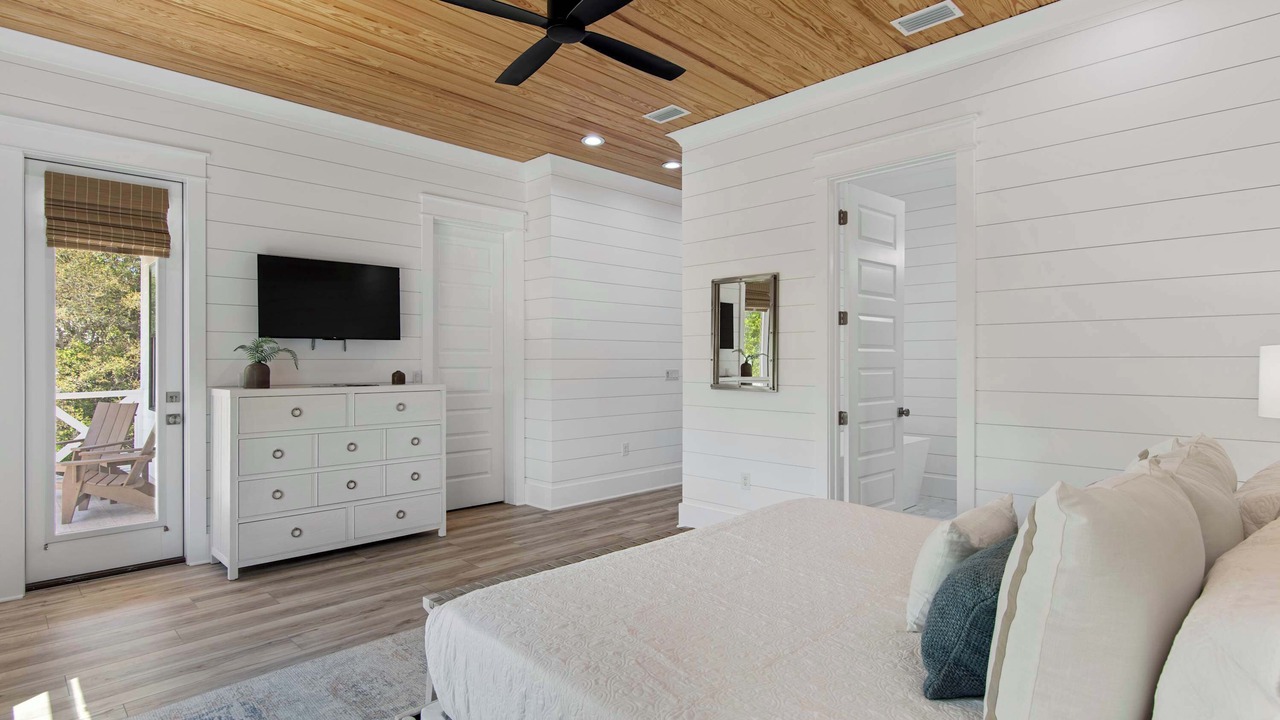 Photo of Bedroom in Dune Allen Beach