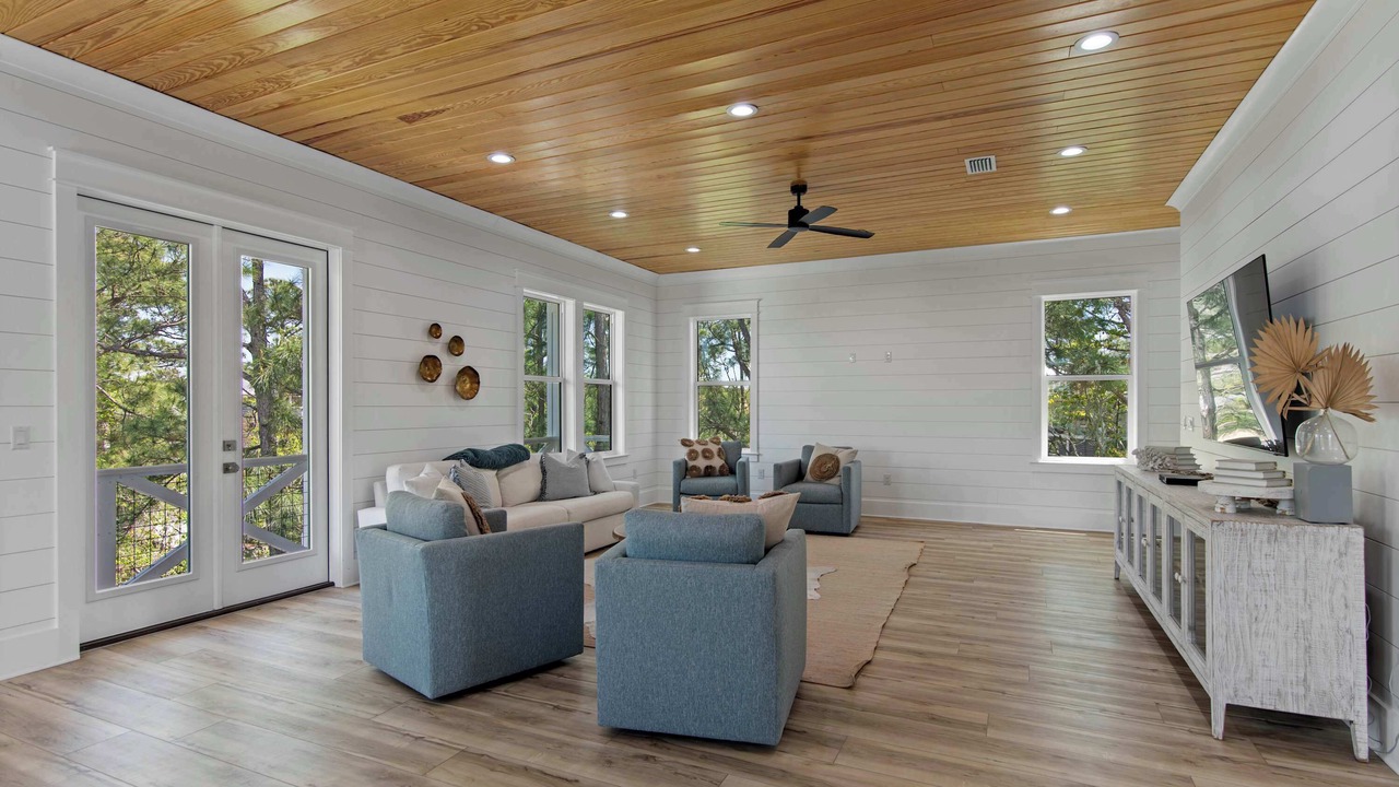 Photo of Livingroom in Dune Allen Beach