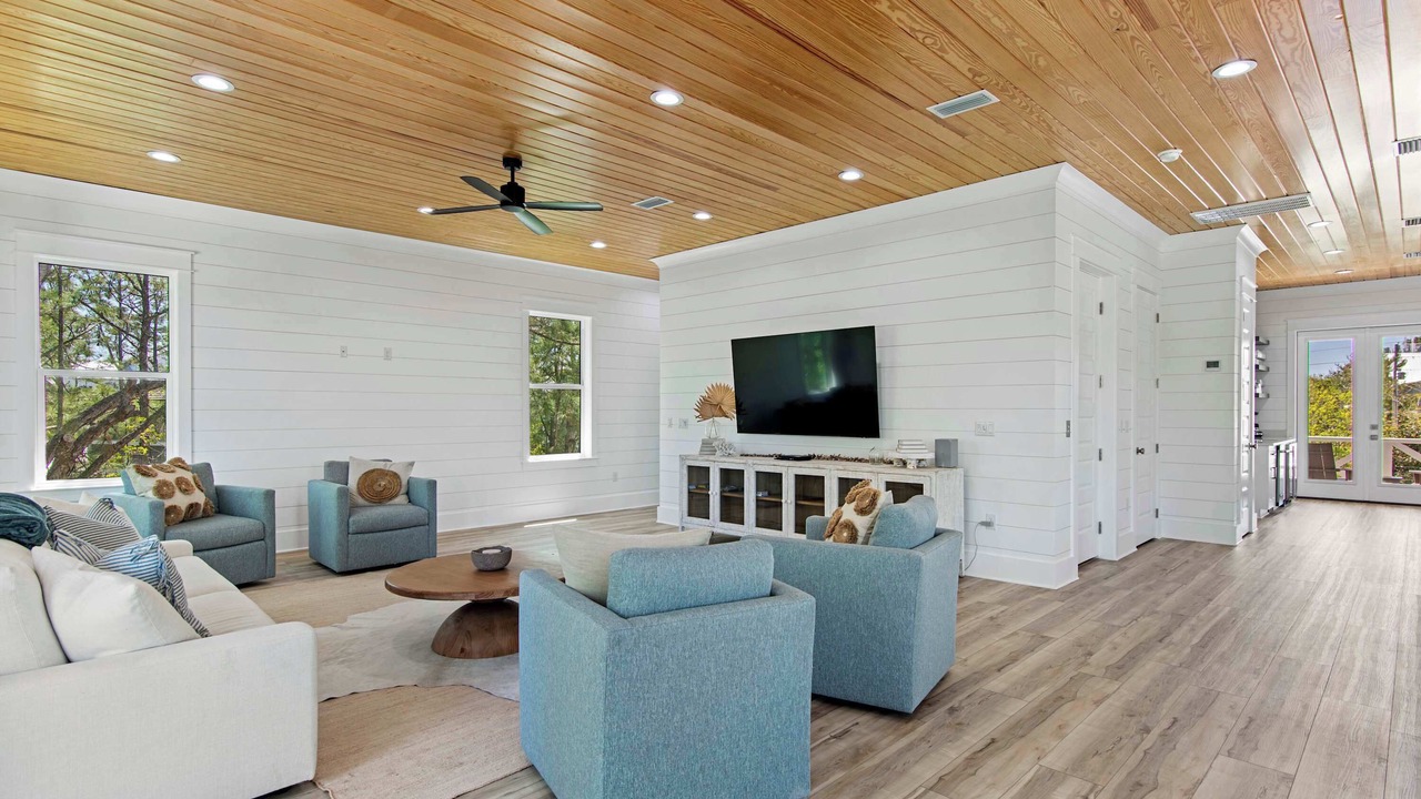 Photo of Livingroom in Dune Allen Beach
