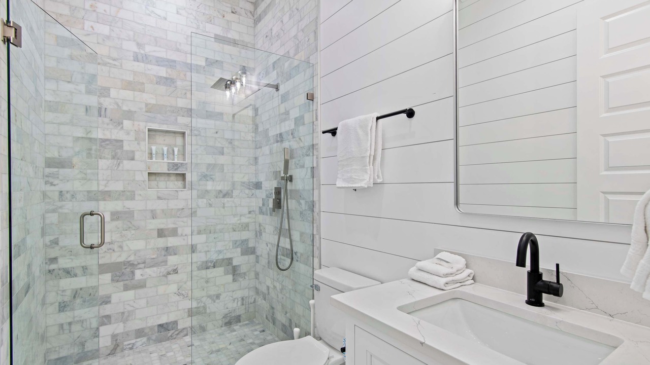 Photo of Bathroom in Dune Allen Beach