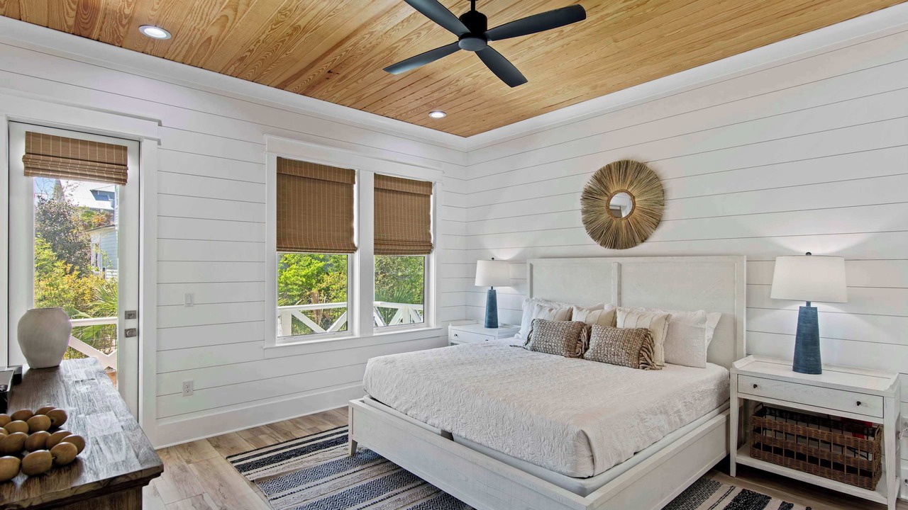 Photo of Bedroom in Dune Allen Beach