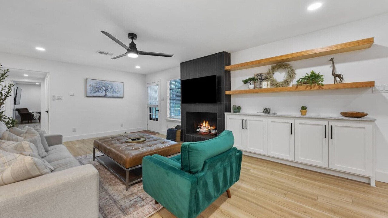 Photo of Livingroom in Plano