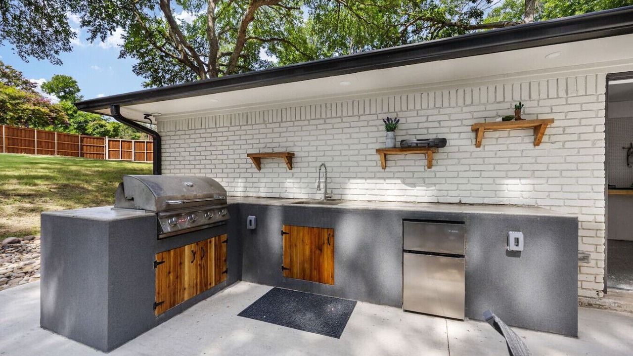 Photo of Patio Balcony in Plano