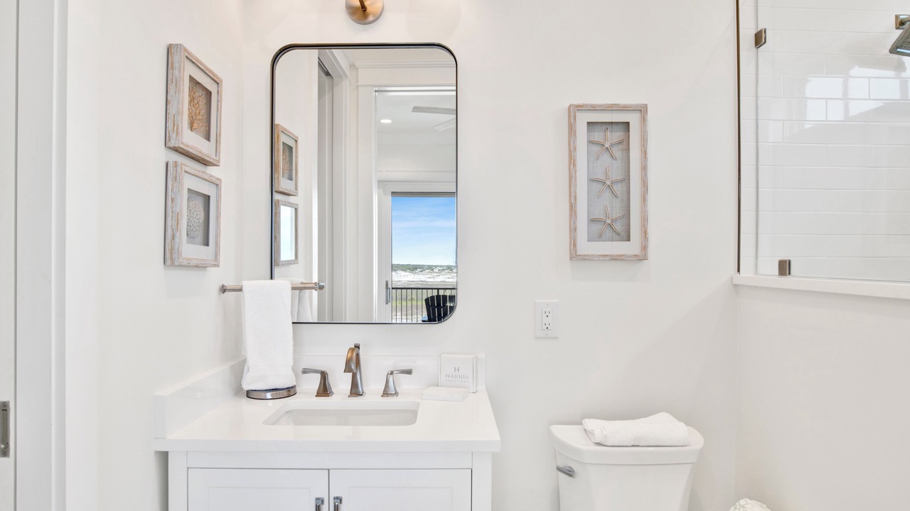Photo of Bathroom in Gulf Shores