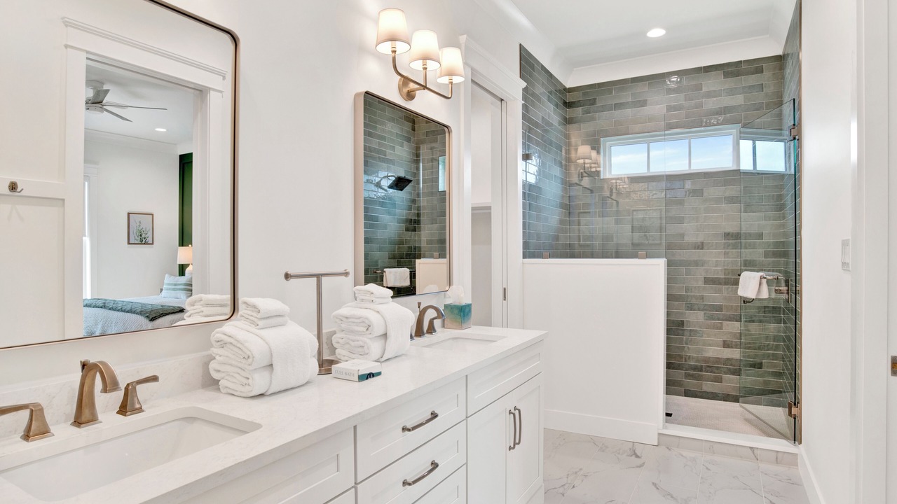 Photo of Bathroom in Gulf Shores