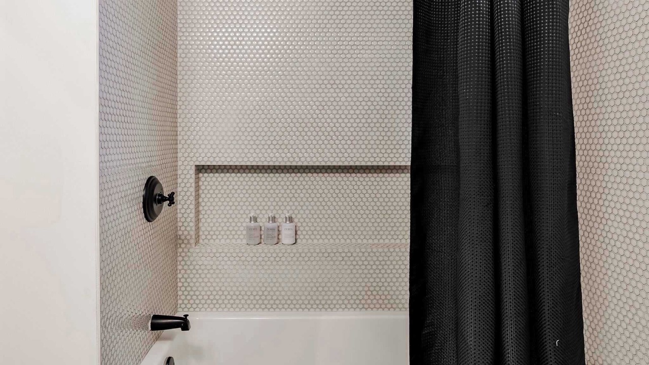Photo of Bathroom in Touro