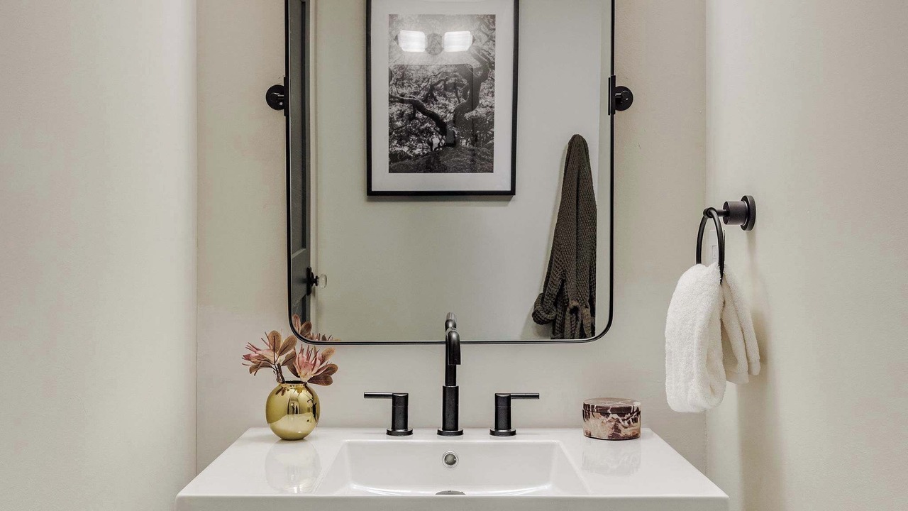 Photo of Bathroom in Touro