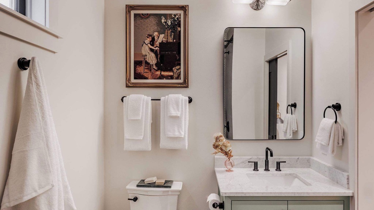 Photo of Bathroom in Touro