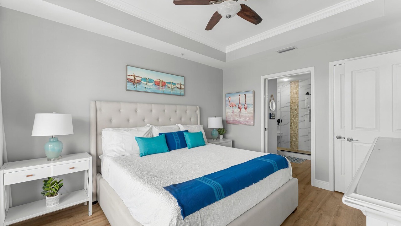 Photo of Bedroom in Upper Grand Lagoon