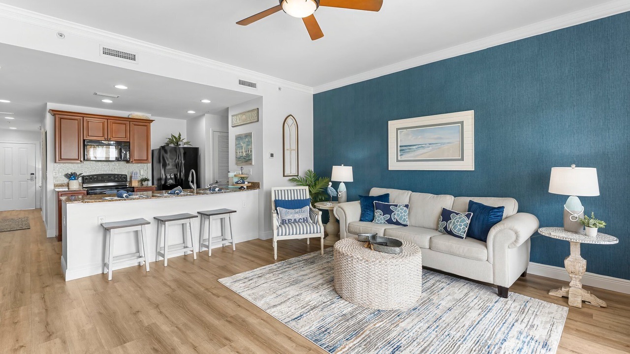 Photo of Livingroom in Upper Grand Lagoon