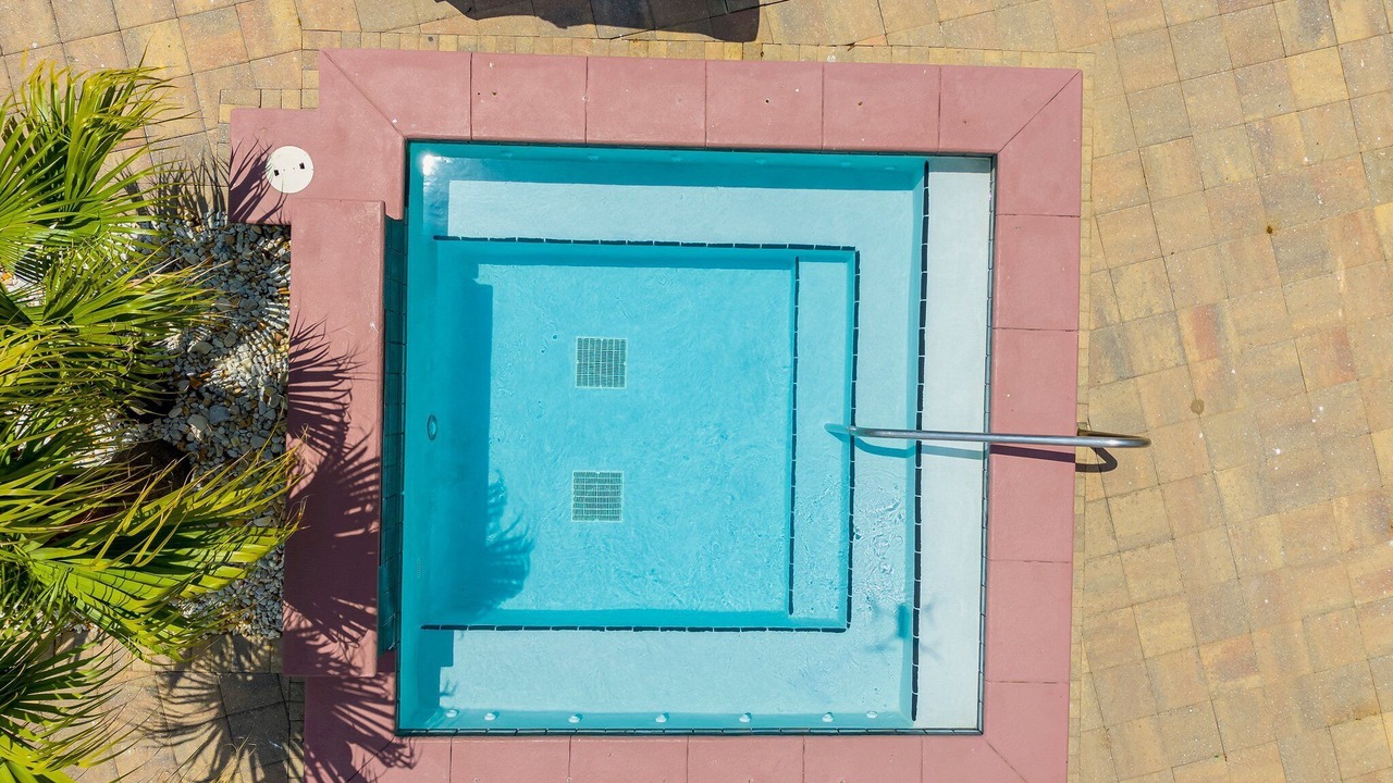 Photo of Outdoor in Upper Grand Lagoon