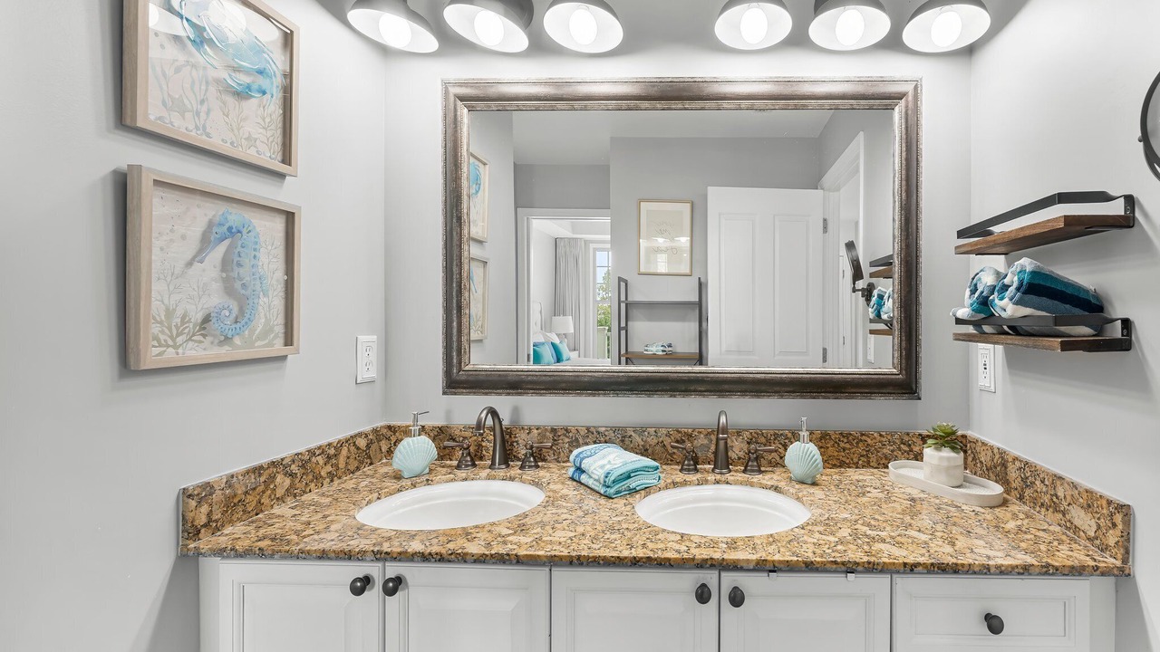Photo of Bathroom in Upper Grand Lagoon