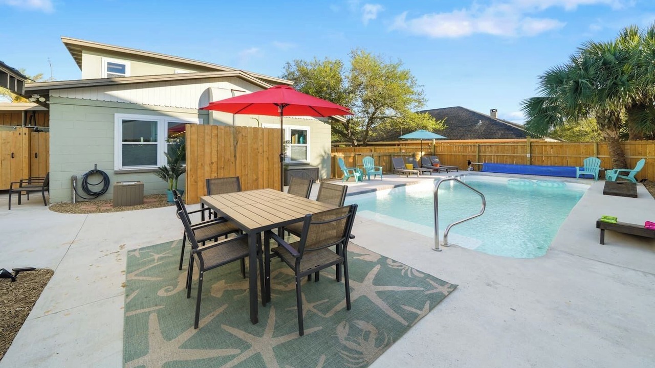 Photo of Outdoor in Laguna Beach Estates