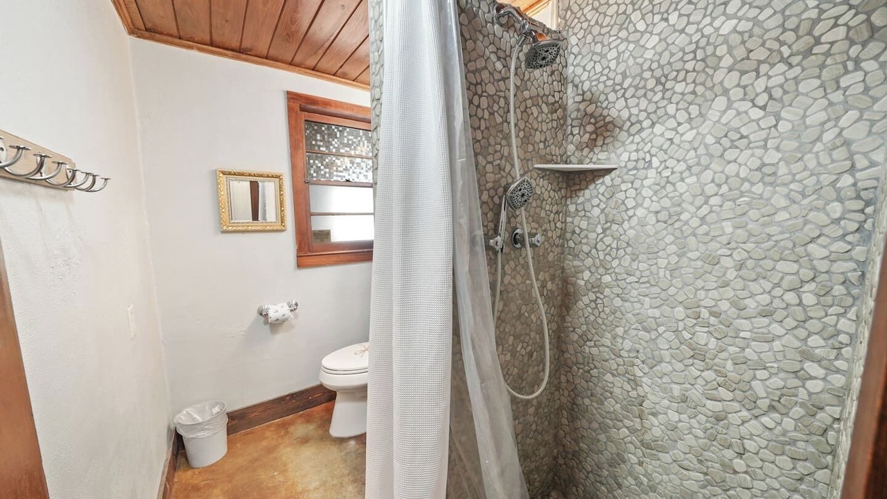 Photo of Bathroom in Laguna Beach Estates