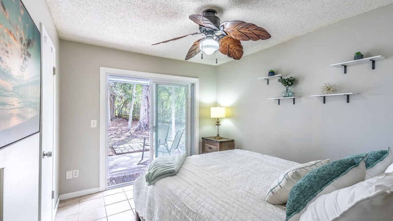 Photo of Bedroom in Orange Park