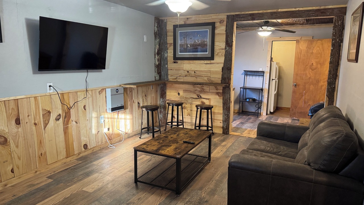 Photo of Livingroom in De Valls Bluff