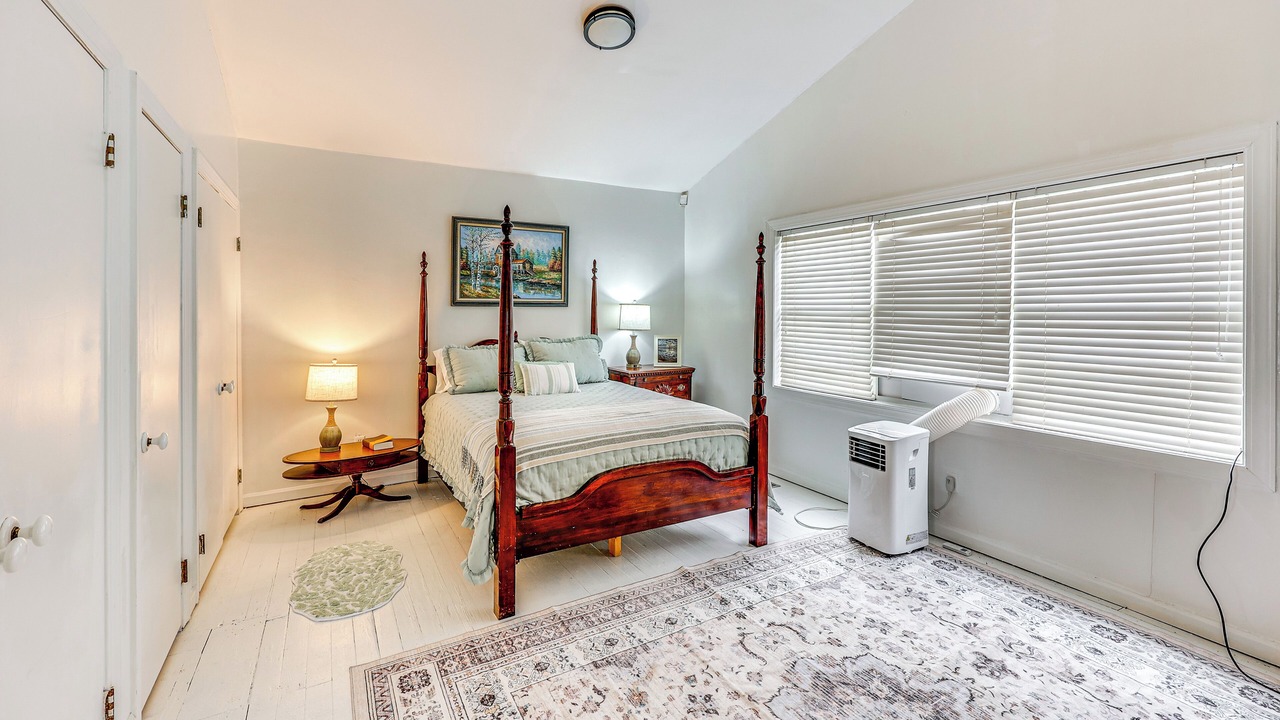 Photo of Livingroom in Lake Village