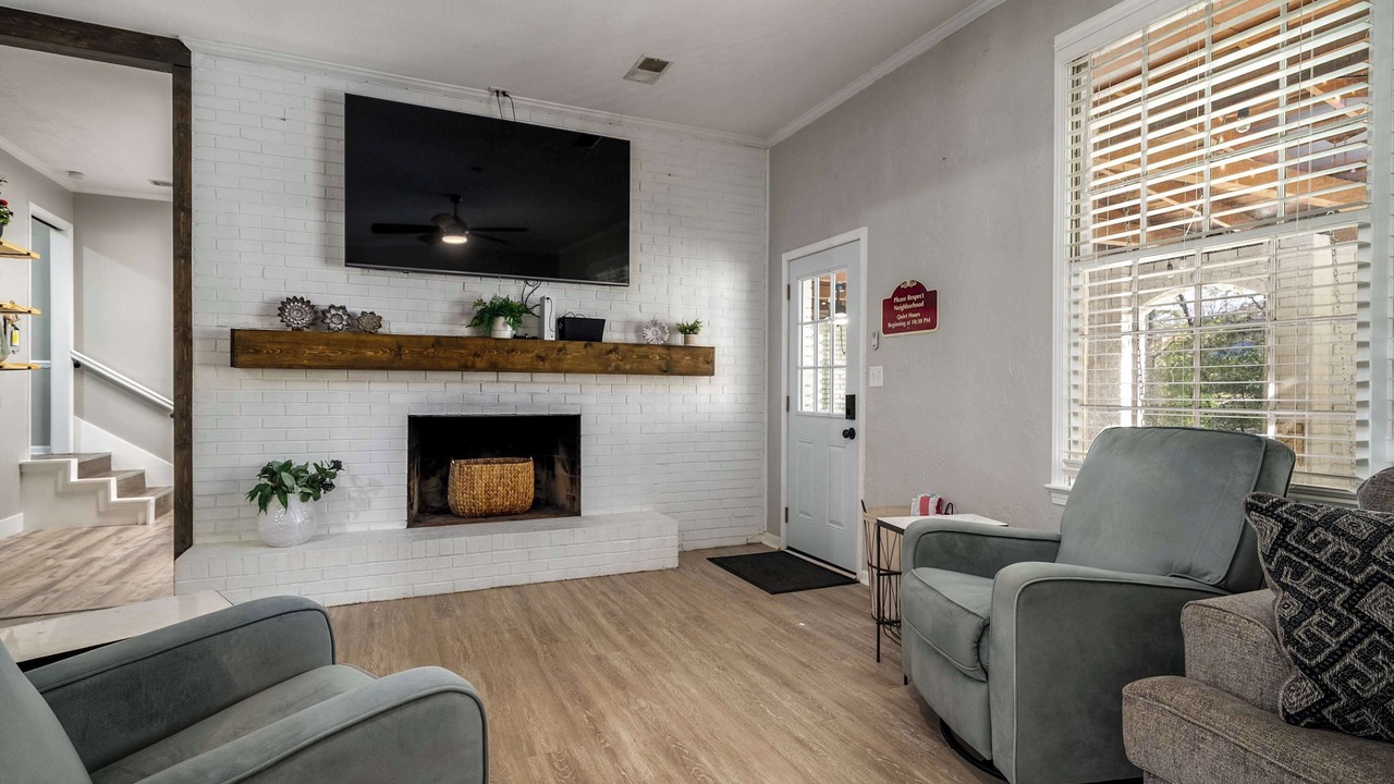 Photo of Livingroom in Northport