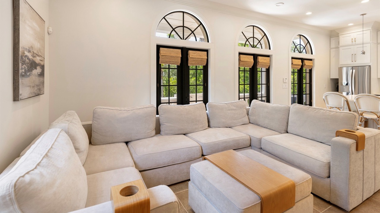 Photo of Livingroom in Sunnyside