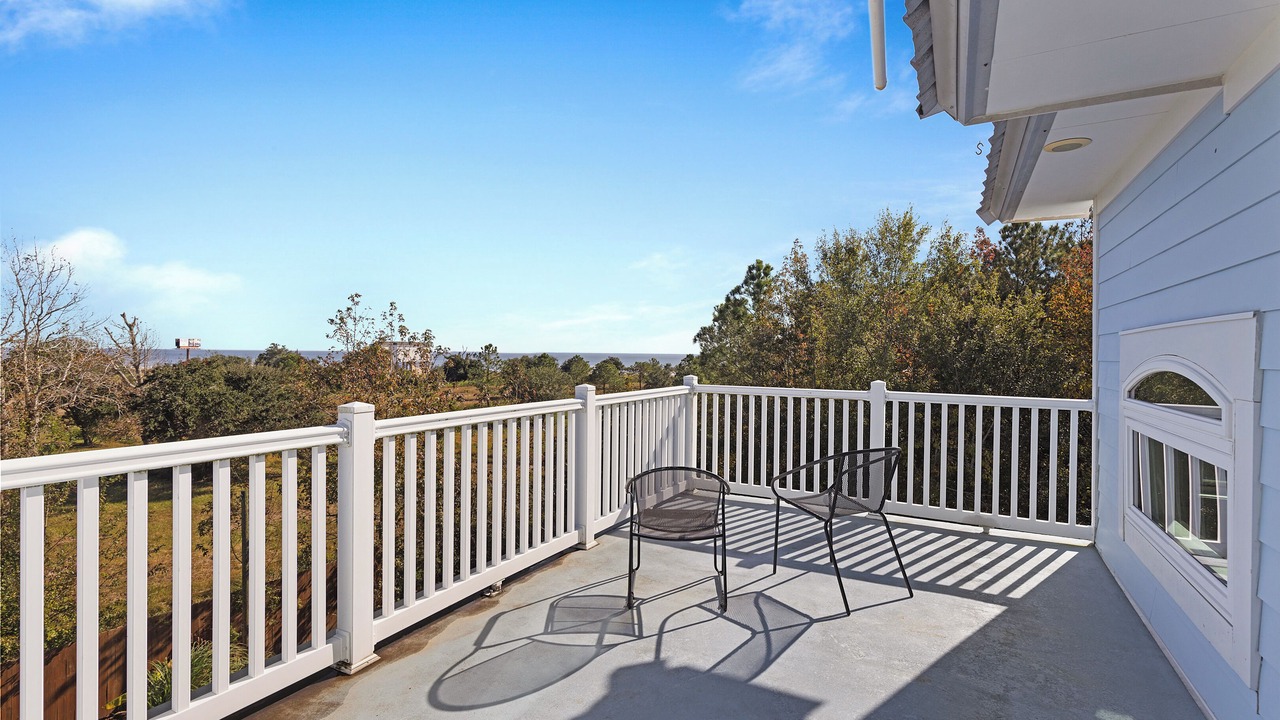 Photo of Patio Balcony in Long Beach