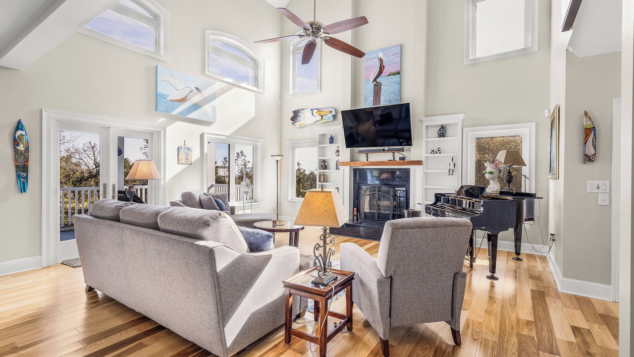 Photo of Livingroom in Long Beach