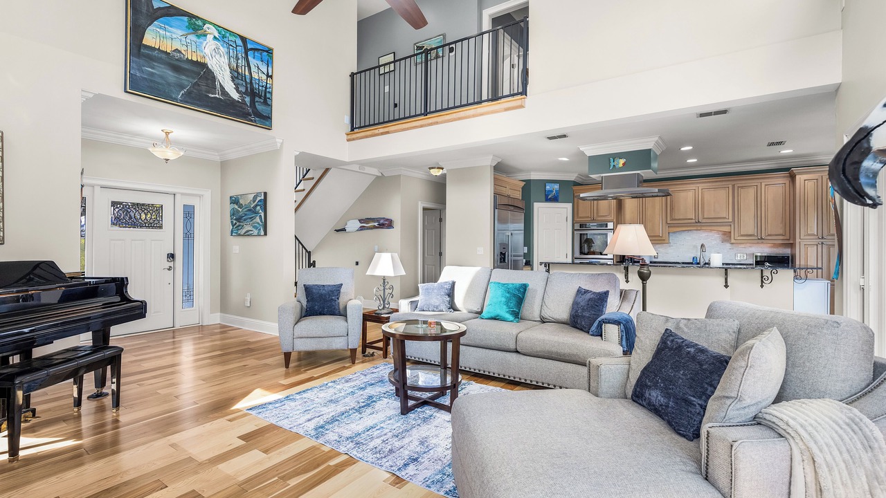 Photo of Livingroom in Long Beach