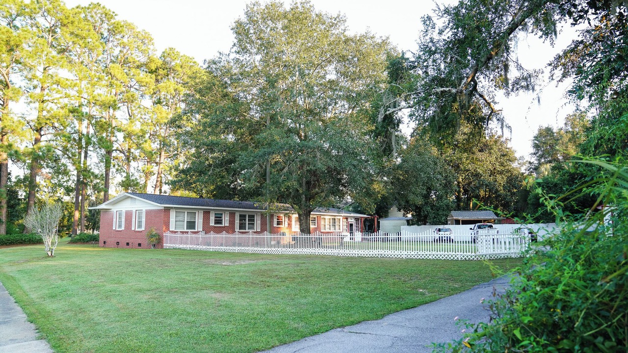 Photo of Outdoor in Milton