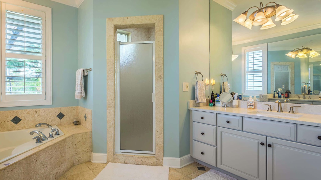 Photo of Bathroom in East End