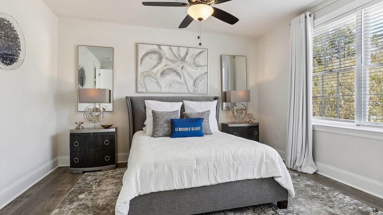 Photo of Bedroom in Algiers Point