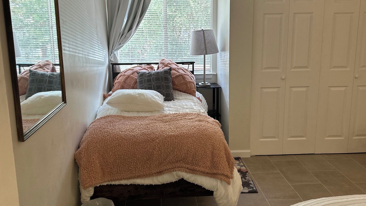 Photo of Bedroom in Mary Esther