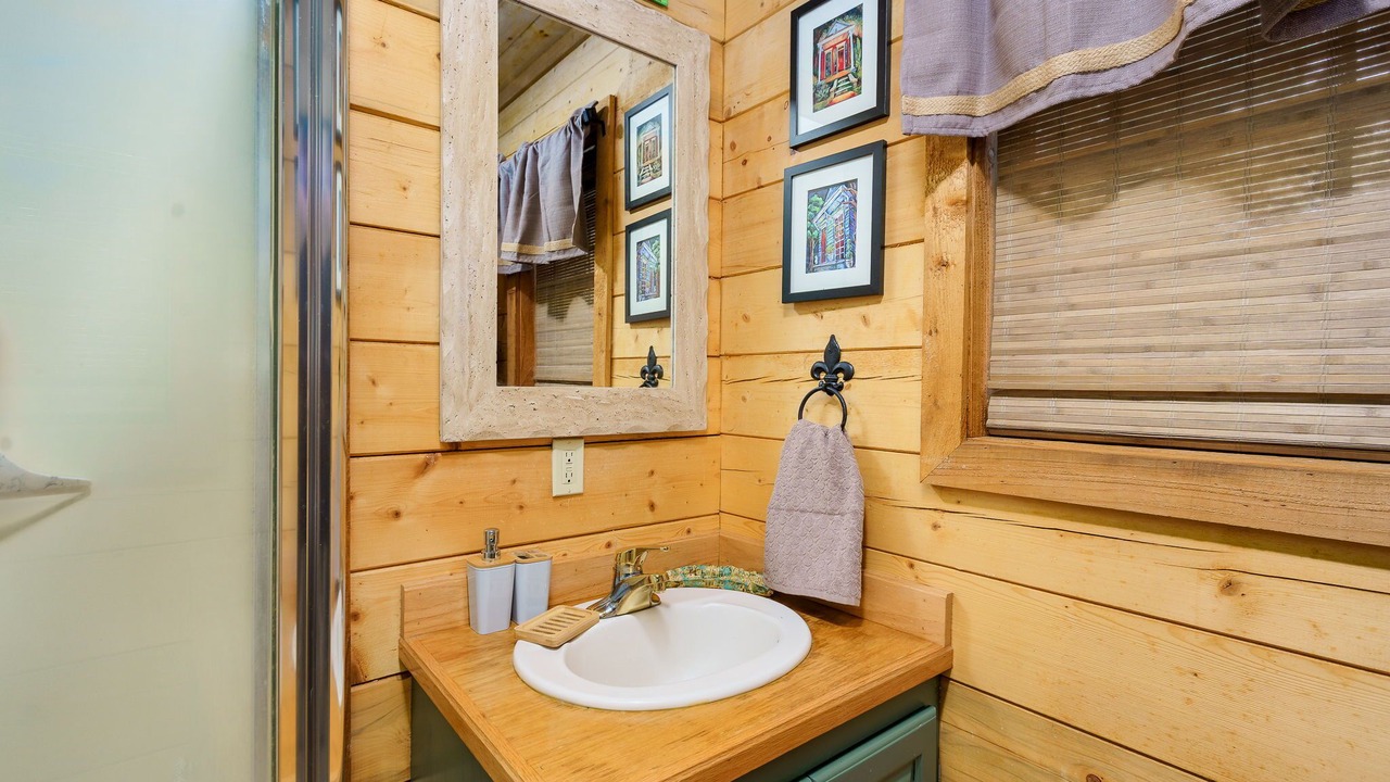 Photo of Bathroom in McComb
