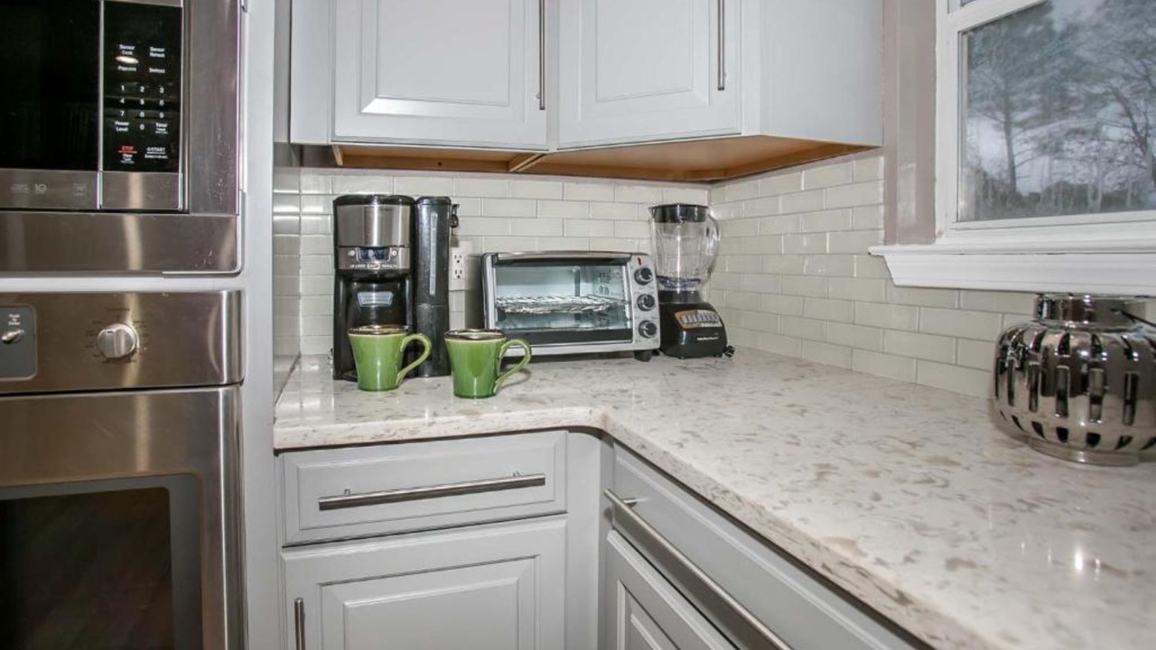 Photo of Kitchen in Lillian