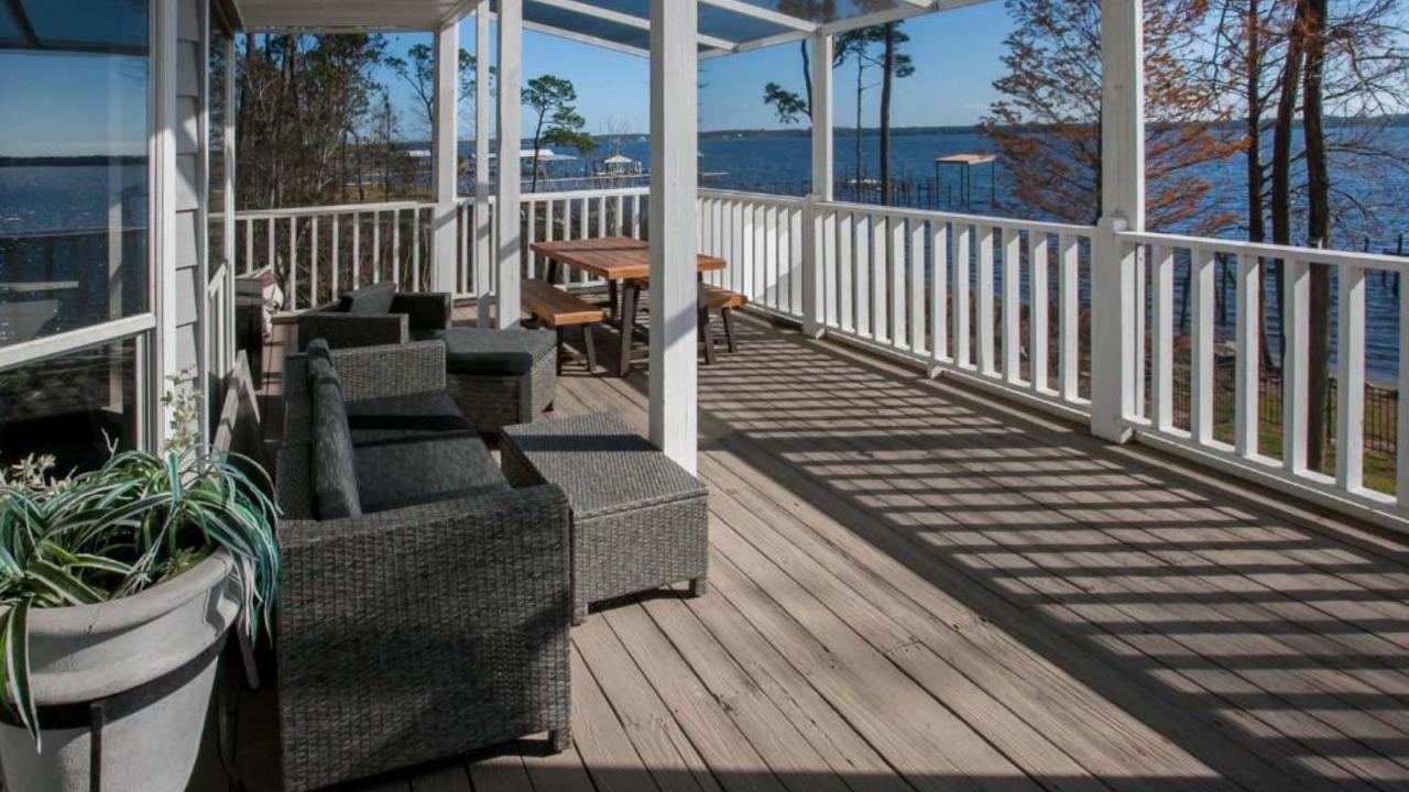 Photo of Patio Balcony in Lillian