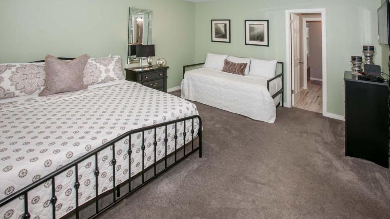 Photo of Bedroom in Lillian