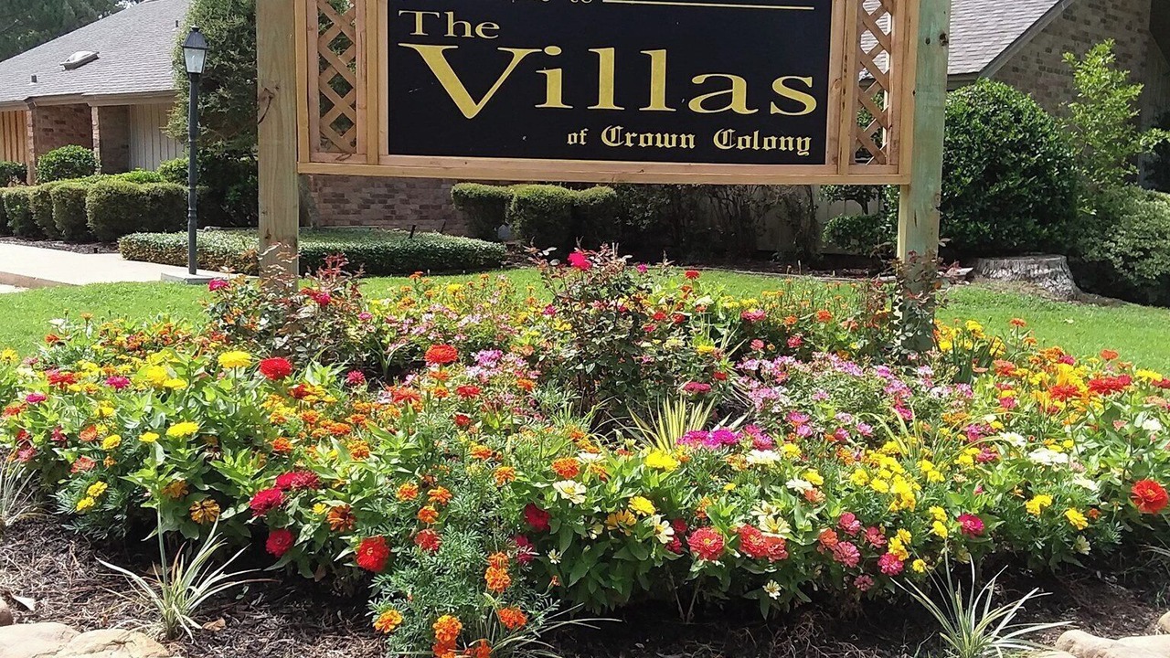 Photo of Outdoor in Crown Colony